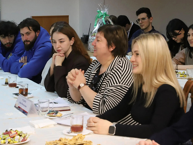 Встреча студентов с ректором СтГМУ В.Н. Мажаровым